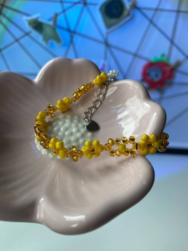 Azalea bracelet